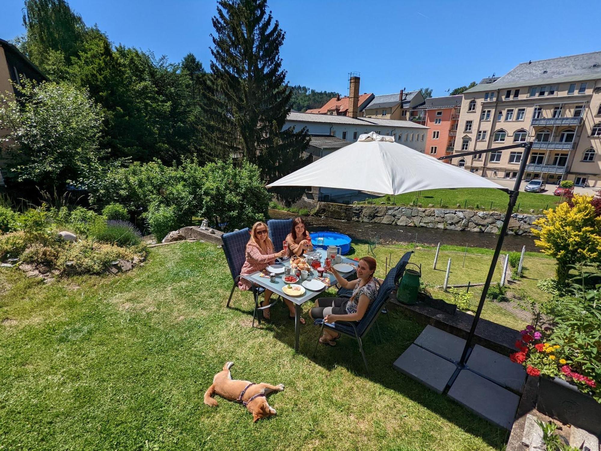 Zi1 - Urlaubsmagie - Erholung Mit Whirlpool & Sauna Sebnitz Exterior foto
